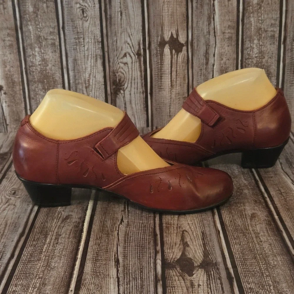 Sz 8.5 Aetrex Rachel Burgundy Leather Laser Cut Mary Jane Comfort Pumps Shoes